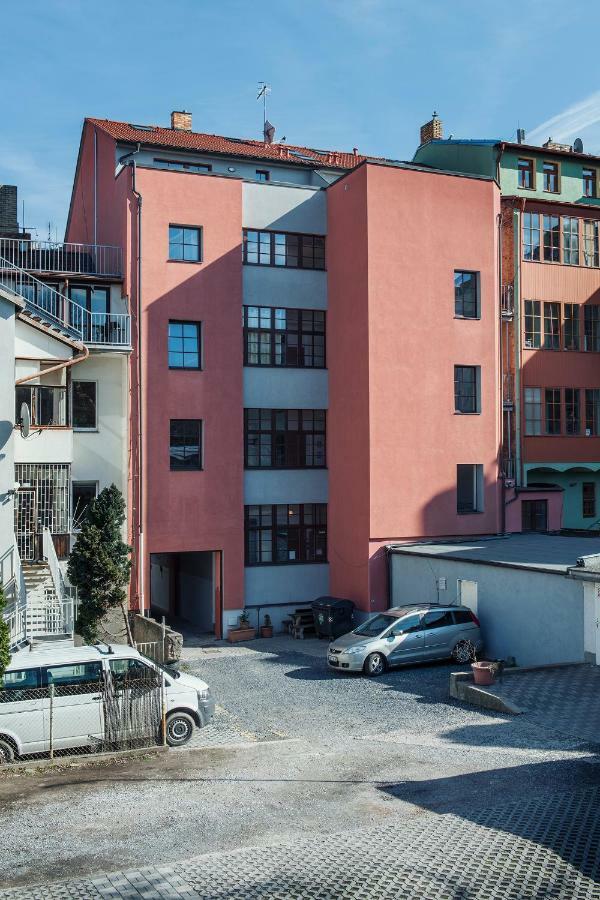 Apartments Praha 6 Dış mekan fotoğraf